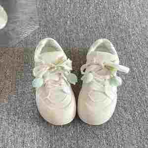 Chaussures de skate polyvalentes et élégantes pour femme, Nouvelle collection Printemps-Automne 2026, à semelle épaisse, blanches, décontractées, style coréen original, type 'Bread Shoes' - Product Image 3
