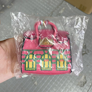 नई शैली लक्जरी पु चमड़े के मिनी बटुआ कार कुंजी श्रृंखला उपहार डिजाइनर सिक्का पर्स बैग पेंडेंट कीचेन - Product Image 3