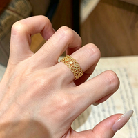 Vergoldeter Hohler Blumen-Offener Ring Vintage Filigran Breiter Verstellbarer Statement-Fingerring Damen Modeschmuck