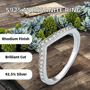 Anillo de Compromiso y Boda Sencillo de Plata de Ley S925 con Moissanita Completa para Mujer, Venta al por Mayor - Product Image 3