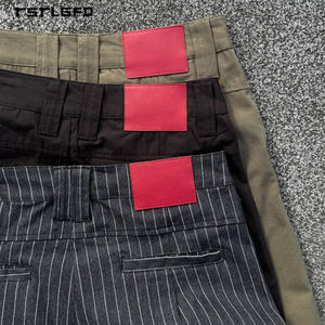 กางเกงขาสั้นทรงบอลลูนผู้ชาย สตรีทแวร์ สีพื้น ผ้ารับรองมาตรฐาน Oeko-Tex ทรงวินเทจ ขากว้าง ทรงหลวม ยืดหยุ่นสูง สวมใส่สบาย ความยาวระดับเข่า - Product Image 3