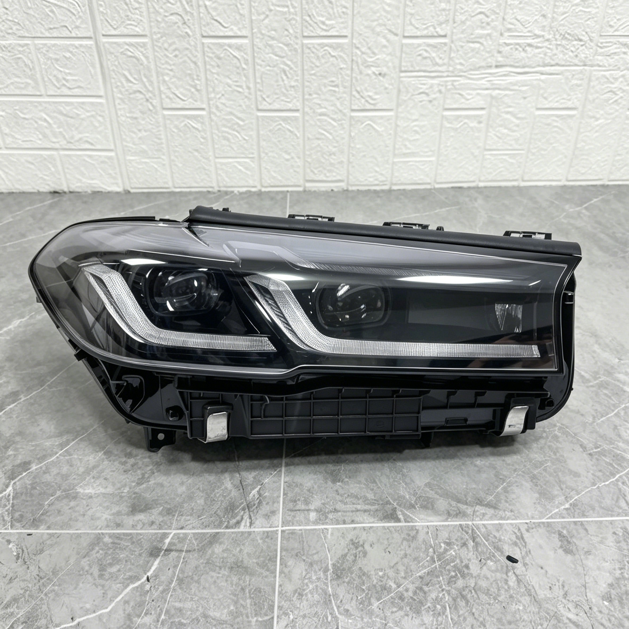  5'G30 2011-13用G30レーザーヘッドライト Buy In Bulk BMW G30 Laser Headlights Blue Laser Headlight Upgrade