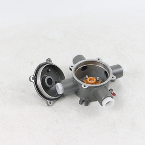 Boîte de jonction antidéflagrante IP66 G3/4 en aluminium moulé sous pression à 4 voies, accessoires de câblage étanches - Product Image 6