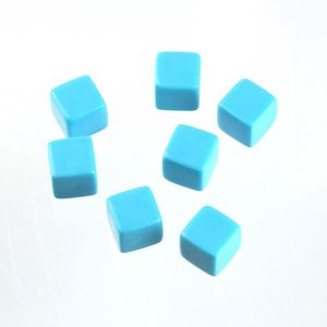 Dés vierges multicolores en vrac pour jeux de société et enseignement des mathématiques - Product Image 3