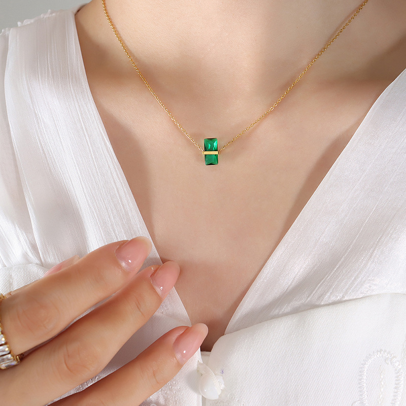 Collier Zircon Vert Mai