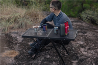 Table de camping pliable portable en gros pour les voyages en plein air, les pique-niques, le bureau de voyage compact en aluminium léger