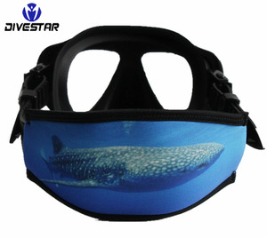 DIVESTAR Precio de fábrica personalizado <span class=keywords><strong>OEM</strong></span> Servicio Máscara Cubierta 3mm Material de neopreno Máscara DE BUCEO Correa
