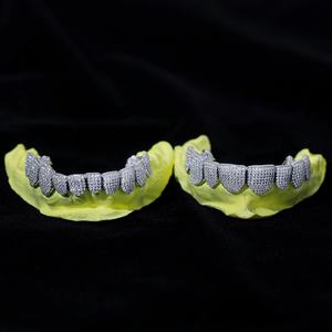 เครื่องประดับเมสซี่ แบบสั่งทำ ทอง 10K 14K 18K เงิน 925 กริลล์ซ ประดับเพชรโมอิสซาไนต์ - Product Image 5