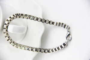 Bracciale ZRM per Bambini in Lega di Zinco Vintage, Sottile, con Catena Geometrica e Ciondolo, Ideale per Anniversari - Product Image 5