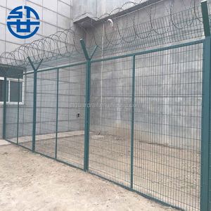 Clôture en treillis métallique thermolaqué et enduit de PVC 1,5m*25m Vert pour support de plantes de jardin, enclos pour animaux et utilisation en ranch - Product Image 4