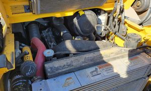 Cargadora Compacta de Orugas New Holland L225 2011 con Elevación Vertical ROC, Lista para Envío para Construcción Agrícola - Product Image 4