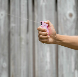 Sabre Defense Bear Mace <b>Spray</b> 50oz <b>Pink</b> Molded Keychain Self Defense Protection Tool for Zelfverdediging Meisjes - Product Image 2