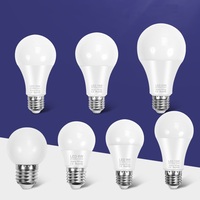 Ampoule LED matière première lustre personnalisé lampe 5W 7W 9W 12W 15W 18W 24W A60 SKD E27 B22 ampoules LED pour la maison