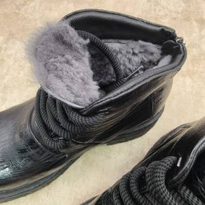 Bottes italiennes printemps/été avec doublure en polaire, style vintage, souples et chaudes, dessus en cuir de vache véritable, bottes chukka pour homme - Product Image 2