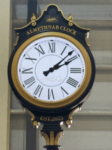 Reloj de <span class=keywords><strong>pilar</strong></span> decorativo personalizado para exteriores de Yantai Chijiu, reloj de columna impermeable para calles, parques urbanos y paisajes urbanos, con logotipo personalizado. - Product Image 4
