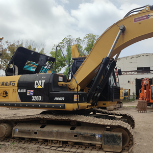 Excavatrice Caterpillar 326D d'occasion de taille moyenne 26 tonnes en bon état, sans réparations importantes, en stock - Product Image 1