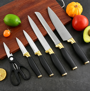 Ensemble de 7 couteaux de cuisine avec bloc à couteaux, couteau de chef en acier inoxydable, couteau à pain, couteau utilitaire, couteau à éplucher et ciseaux de cuisine - Product Image 5