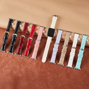 Correa de Cuero Genuino de Lujo para Mujer Upro con Decoración de Perlas para Apple Watch, Correa de Moda para iWatch de 38/40/41/44/45/49 mm - Product Image 1