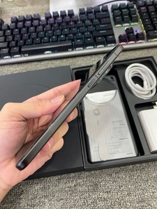 Smartphone Android 5G d'occasion, débloqué, VIVO X200 Noir, Dimensity 9400, 6,67 pouces, 5800 mAh, 120 Hz - Product Image 2