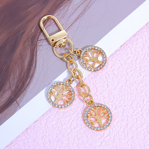 พวงกุญแจ<span class=keywords><strong>ต้น</strong></span>ไม้แห่งชีวิตประดับเพชรเทียม, จี้ห้อยกระเป๋าชุบทองพร้อมมุก, ของขวัญเครื่องประดับสไตล์มินิมอลสำหรับผู้หญิง - Product Image 3