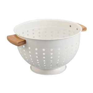 Wide Rim Base Holds the Colander Above the Floor of the Sink and Provides Stability Colander - Product Image 6