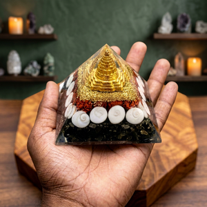 Pyramide de chakra Gomti, pyramide de cristal faite à la main, orgonite, sculpture de pierres précieuses Shree Yantra, décoration Feng Shui - Product Image 3