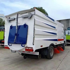 Camión de Limpieza de Calles con Escoba Rotatoria de 6000L a Bajo Precio en China - Product Image 1