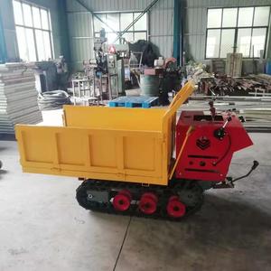 Transportador de orugas compacto con motor, amarillo, pequeño, para transporte de carga en uso agrícola y de construcción. - Product Image 2