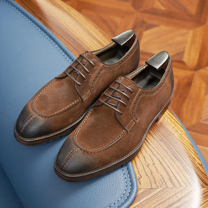 Zapatos formales de cuero personalizados para negocios - Zapatos italianos de cuero con acabado mate y pintados a mano para hombre, zapatos de vestir y Oxfords - Product Image 1