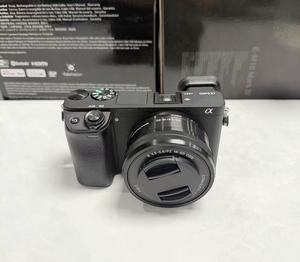 Appareil photo hybride Sony A6400 d'occasion, kit 24,2 MP APS-C avec objectif zoom motorisé 16-50 mm, prêt à être expédié - Product Image 6