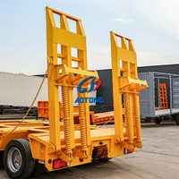 Remorque surbaissée extensible pour le transport de charges surdimensionnées, pales d'éoliennes, équipements industriels