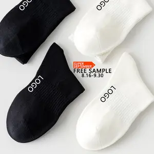 High Quality Fashion Wholesale Oem Ankle Crew Cotton Sport Designer White Logo Compression Men Grip Custom Made Socks Logo