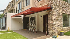 Tùy Chỉnh Ngoài Trời Patio Điều Khiển Điện Mái Hiên Có Thể Thu Vào Uốn Cong Cánh Tay Đầy Đủ Hộp Nhôm Có Thể Thu Vào Không Thấm Nước Mái Hiên - Product Image 3