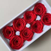 Konservierte Rosenköpfe 8 Stück in Box Frische Rosen Klasse B Großhandel DIY Blumenmaterial für Weihnachten Muttertag Valentinstag