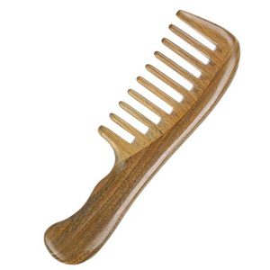 Peigne en bois à dents larges en bois de santal <span class=keywords><strong>vert</strong></span> parfumé naturel de 18 cm de long, brosse pour le massage du cuir chevel avec étiquette privée - Product Image 1
