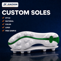 Semelle de chaussure de football de qualité supérieure en TPU, semelle extérieure antidérapante, durable et confortable pour les chaussures de football, vente en gros ODM/OEM