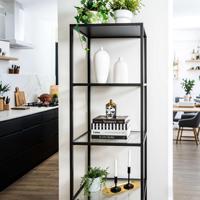 Armoire design moderne en acier au carbone et verre trempé avec quatre couches de meubles de maison de haute qualité
