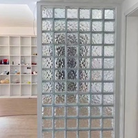 Briques de verre cannelées à prix compétitif, blocs transparents à nervures linéaires pour la décoration de salle de douche