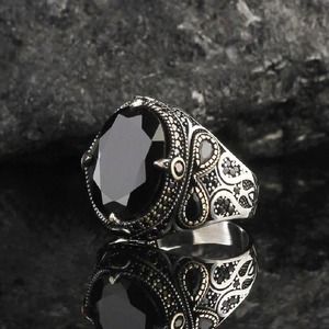 Anello di pietra preziosa di lusso della fabbrica anello in lega retrò Punk antico argento placcato Punk modello nero zircone classico da uomo - Product Image 4