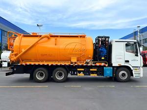 Camion aspirateur Foton Daimler Jet Vacuum Truck Cummins/Yuchai pour le nettoyage des boues en Afrique, pompe à jet haute pression et à aspiration pour les blocages de canalisations - Product Image 2