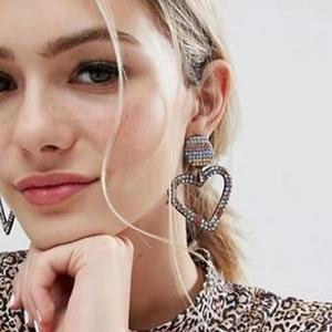 Orecchini moda arcobaleno tendenza 2020 grande cuore <span class=keywords><strong>oro</strong></span> donna orecchini arcobaleno - Product Image 2