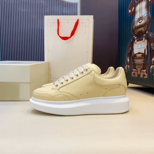 เทรนด์แฟชั่นปี 2026 รองเท้าผ้าใบสไตล์เรโทรทรงโอเวอร์ไซส์ น้ำหนักเบา พื้นหนา หนังวัวแท้ Mc.Queen ใส่สบายสำหรับฤดูใบไม้ผลิ - Product Image 5