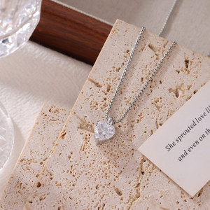 Collar de Acero Inoxidable Dainty Love, Cadena con Colgante de Corazón con Circonita, Joyería Moderna, Regalo para Aniversario - Product Image 2