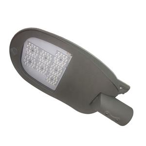 Precio de Fábrica, Poste de Luz de Calle de 3m-10m, 100000 Horas, Fotocélula/Sensor de Movimiento, IP66, Luz de Calle LED, Diseño de Módulo Desmontable - Product Image 3