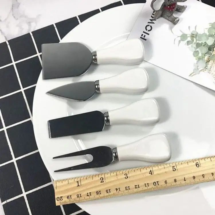 Factory Direct Selling Western Tableware Stainless Steel Cheese Butter Cutting Knife Gift Set With Ceramic Handle