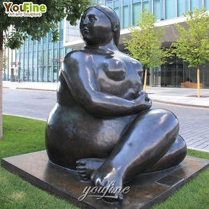 Célèbre décor de jardin extérieur moderne abstrait Bronze grosse femme Sculpture par Botero - Product Image 2