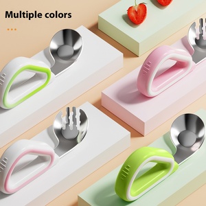 Cuchara de entrenamiento <span class=keywords><strong>para</strong></span> bebés Yuanbao, mango de silicona, tenedor doblado de acero inoxidable 316, diseño de dibujos animados, tipo taza, caja de vajilla al por mayor - Product Image 2