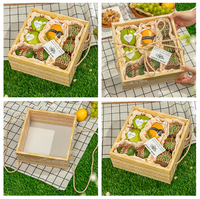 IMEE boîte de nourriture de fruits de cadeau carré de couvercle transparent de Grain de bois naturel pour le festival de bateau de dragon de pâques avec la poignée