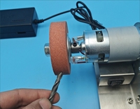 Configuration standard + meule + roue de polissage équipée de 30 bandes abrasives Micro ponceuse électrique à bande de sable