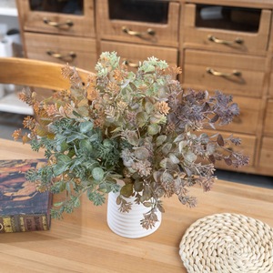 CallaFloral Ramo de Eucalipto Artificial Amarillo Oscuro y Blanco de Plástico para Decoración de Interiores y Bodas CL16102 - Product Image 1